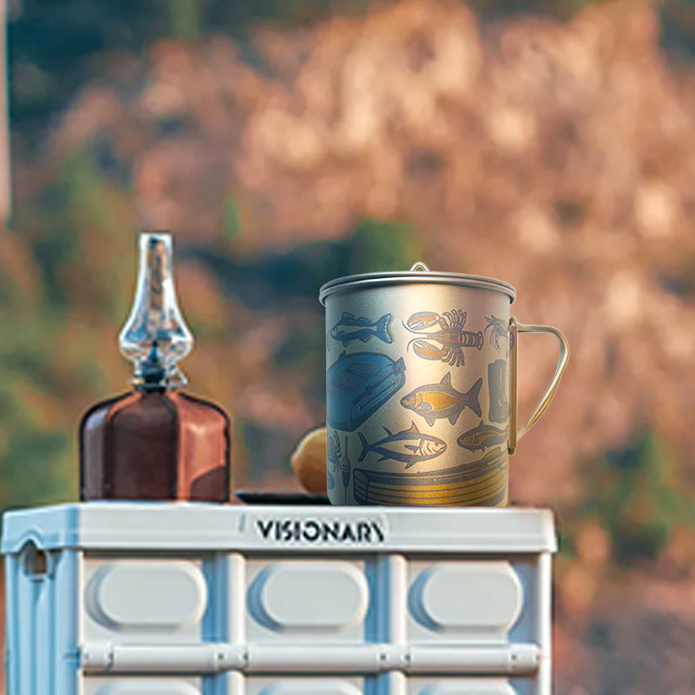 450ml pure titanium camping mug with lid & mesh bag. Blank surface ready for custom engraving. Ultralight, durable, odor-free—ideal for hiking & daily coffee.